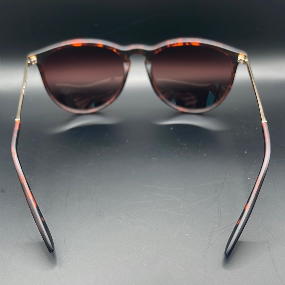 Tortoise Shell Sunglasses - Picture 5 of 5